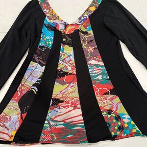 Black and batik gored flare top, Size L